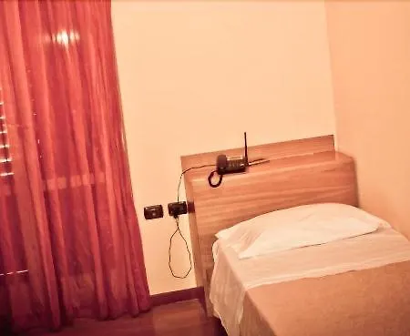Aerhotel Phelipe Отель