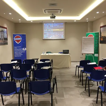Aerhotel Phelipe מלון SantʼEufemia Lamezia