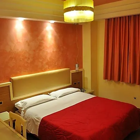 Aerhotel Phelipe Отель 3*
