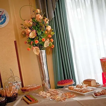 Aerhotel Phelipe 3*