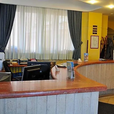 Aerhotel Phelipe Hotel