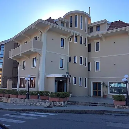 Hotel Aerhotel Phelipe