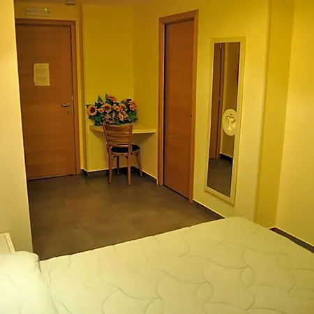 Aerhotel Phelipe 3*