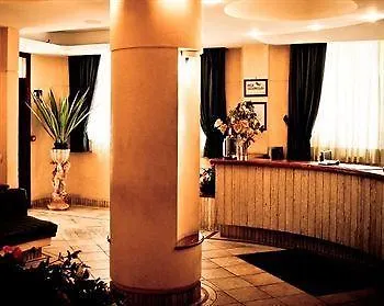 Aerhotel Phelipe Отель 3*