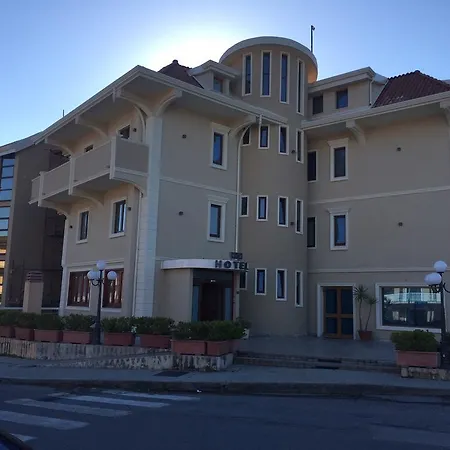 Hotel Aerhotel Phelipe