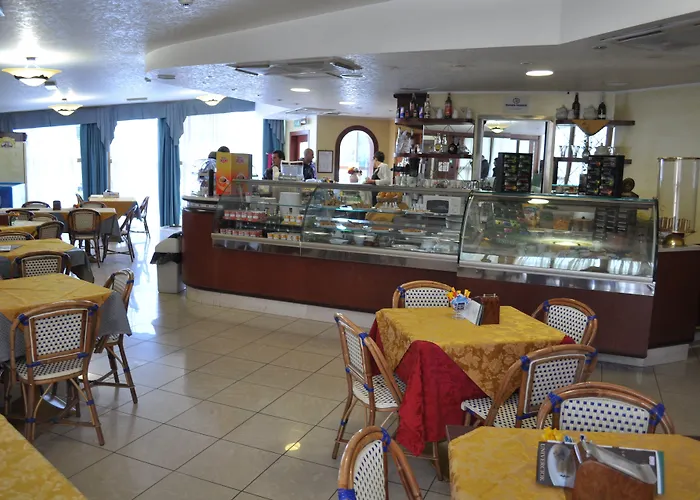 Aerhotel Phelipe 3* SantʼEufemia Lamezia