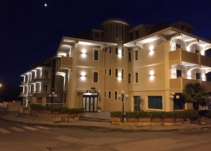 Aerhotel Phelipe מלון SantʼEufemia Lamezia