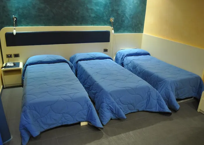 מלון Aerhotel Phelipe